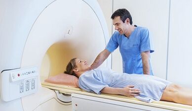 Hanyoyi don lura da cervical osteochondrosis a cikin mata